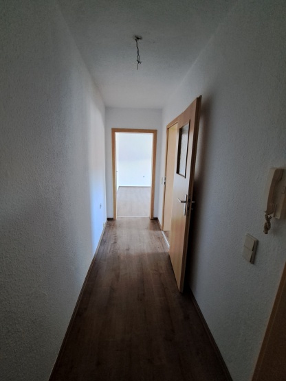 Schöne 2-Zimmer-Wohnung mit Balkon im 2.OG