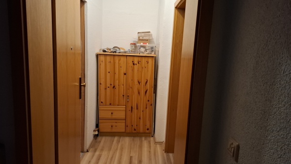 2-Zimmer-Wohnung im DG mit EBK