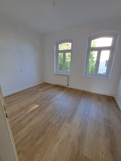 renovierte 2-Zimmer-Wohnung im 1.OG