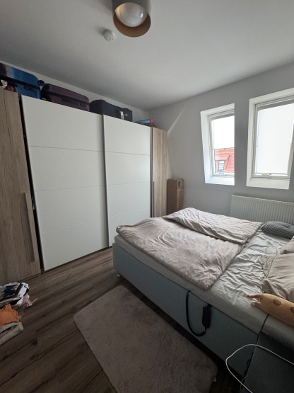 Moderne 4-Zimmer-Dachgeschosswohnung mit Balkon