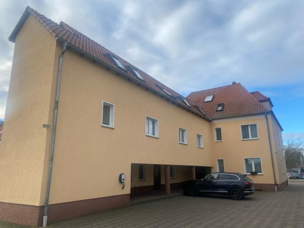 moderne 3-Zimmer-Wohnung mit Balkon