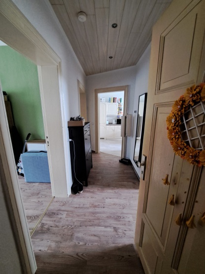 2-Zimmer-Wohnung im 2.OG mit EBK