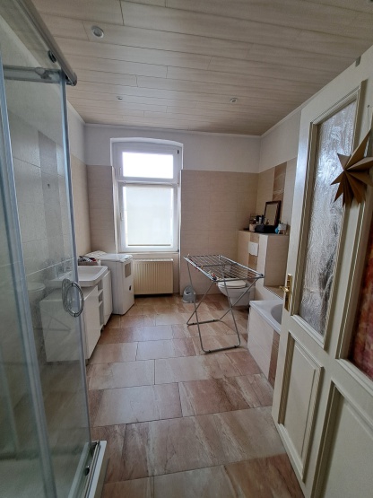 2-Zimmer-Wohnung im 2.OG mit EBK