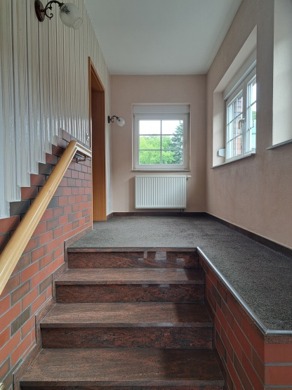 3-Zimmer-Einfamilienhaus mit Garten und Garage