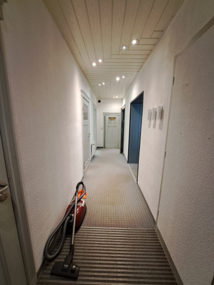 5-Zimmer-Praxis im EG