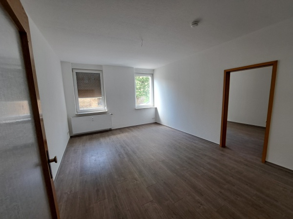 2-Zimmer-Wohnung im EG mit Balkon