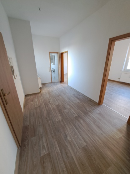 kleine 3-Zimmer-Wohnung im 1.OG