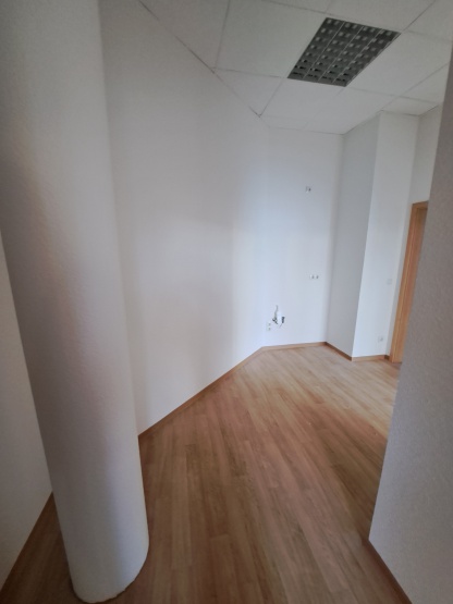 2-Zimmer-Wohnung im EG mit 2 Bädern