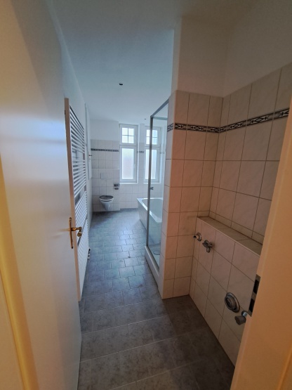 Großzügige 3-Zimmer-Wohnung im DG