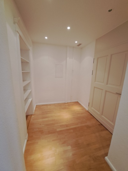 Großzügige 3-Zimmer-Wohnung im DG