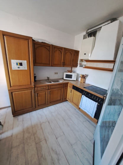 vollmöblierte 3-Zimmer-Wohnung im EG