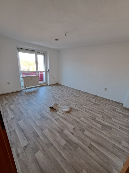 3-Zimmer-Wohnung mit Balkon im 2.OG