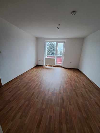 2-Zimmer-Wohnung im 2.OG mit Balkon