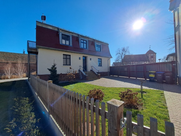 grundsanierte 3-Zimmer-Wohnung in ländlicher Lage