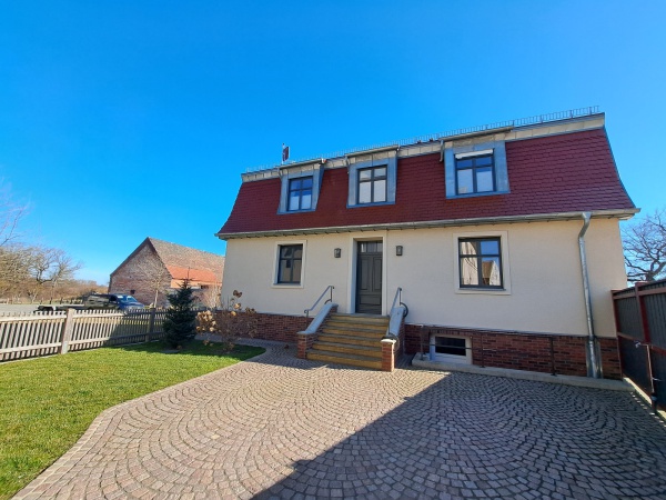 grundsanierte 3-Zimmer-Wohnung in ländlicher Lage