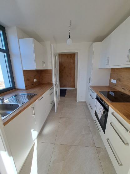 grundsanierte 3-Zimmer-Wohnung in ländlicher Lage