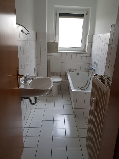 2-Zimmer-Wohnung mit Balkon im 2.OG