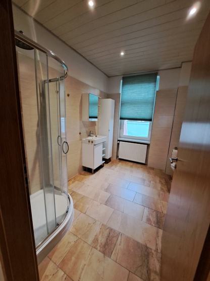 Großzügige 3-Zimmer-Wohnung im 1.OG