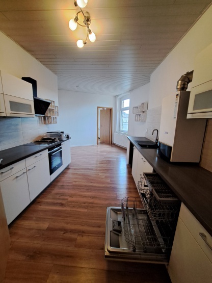 Großzügige 3-Zimmer-Wohnung im 1.OG
