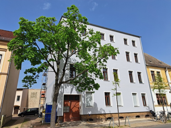 4-Zimmer-Wohnung mit Balkon im DG
