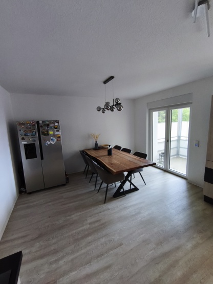 3-Zimmer-Wohnung im EG mit Balkon