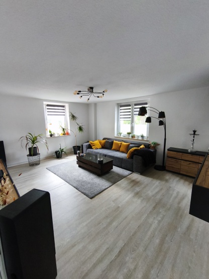 3-Zimmer-Wohnung im EG mit Balkon