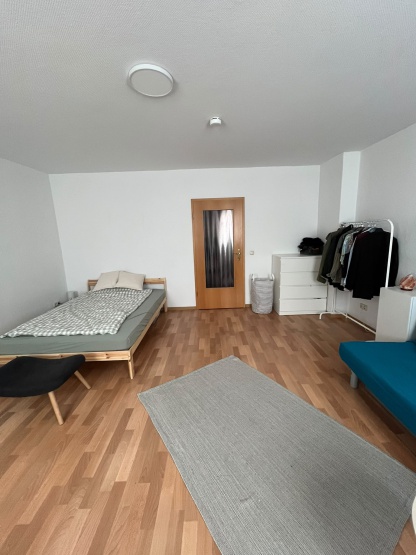 Charmante 1-Zimmer-Wohnung mit Tageslichtbad