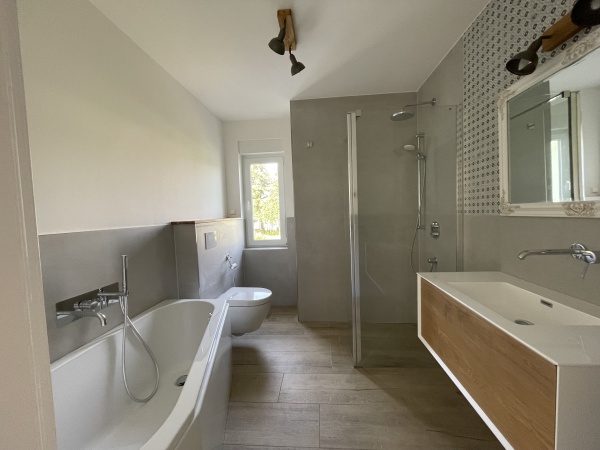 Charmantes 4-Zimmer-Häuschen mit Garten